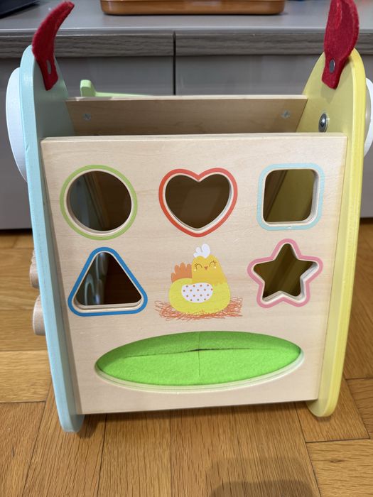 Сортер с други игри към него