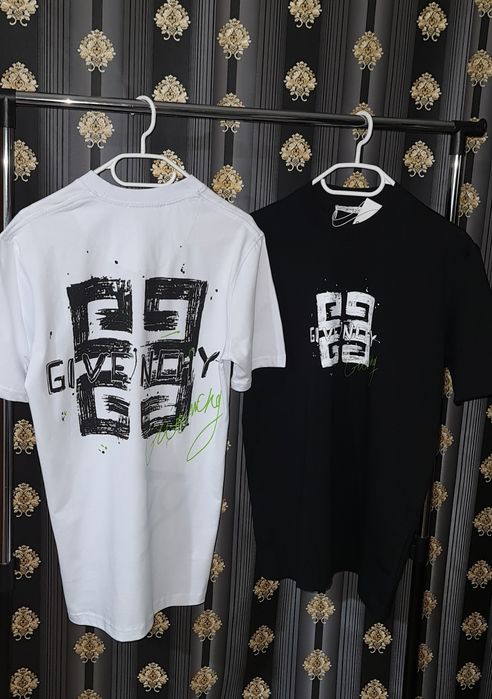 Tricou reducere - Givenchy   / Off white  Amiri