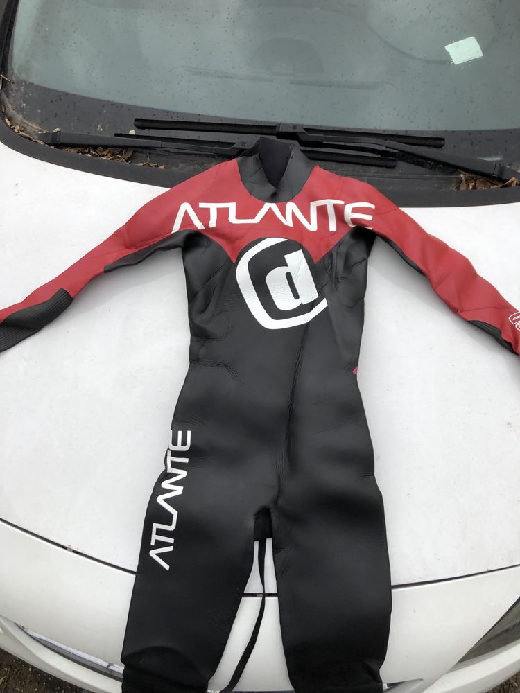 Costum Neopren Zerod Wetsuit . Nou