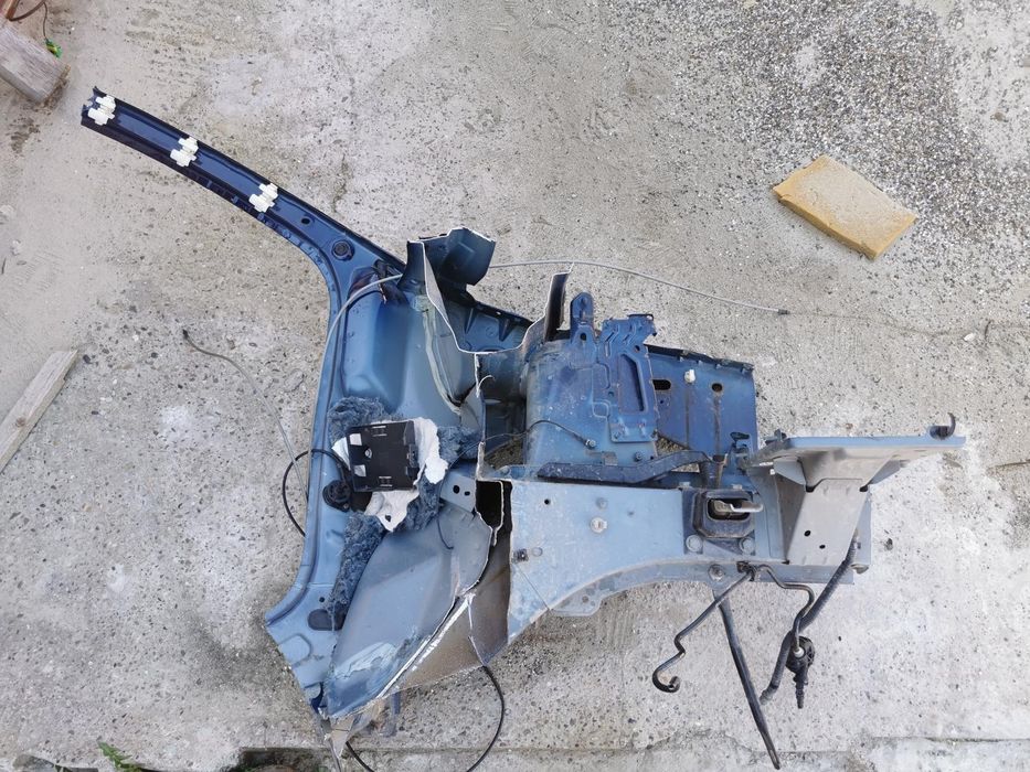 Aripă Stânga  Spate Logan 2 si Semi Aripa st.dr.Fata Dacia logan,