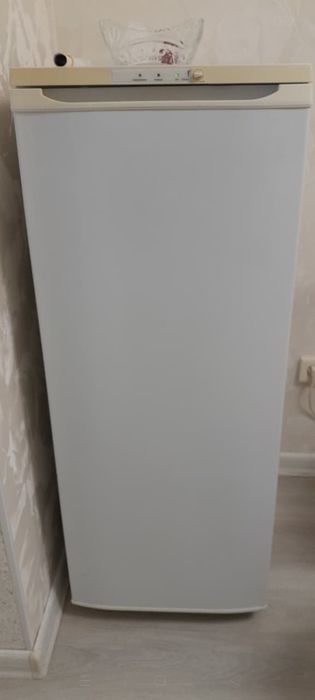 Продам морозилку