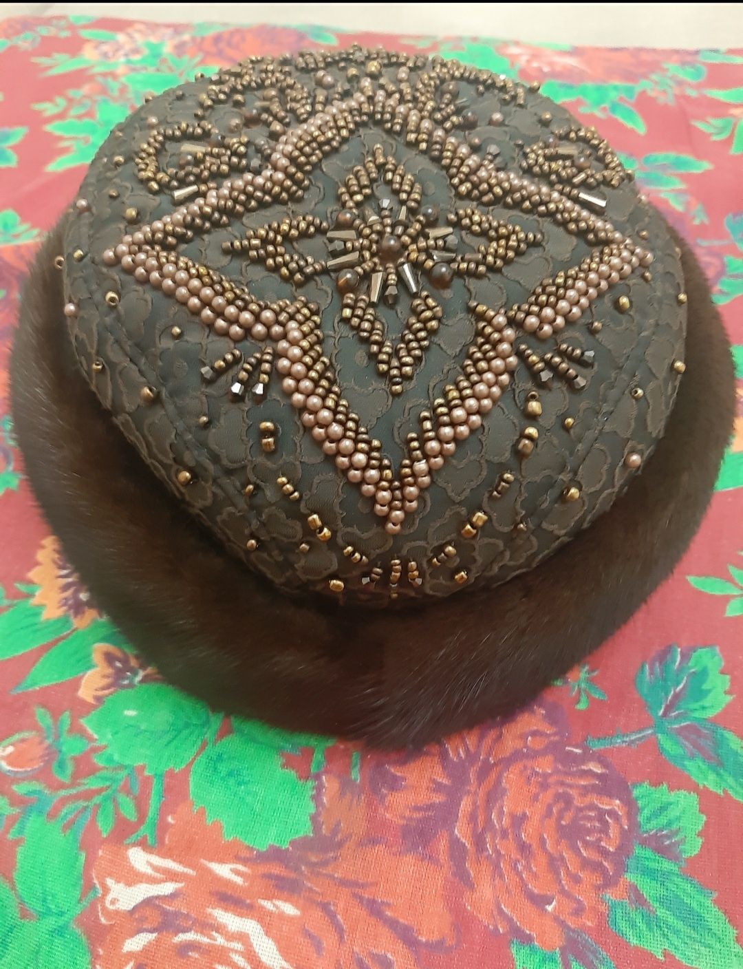 Зимняя норковая шапка