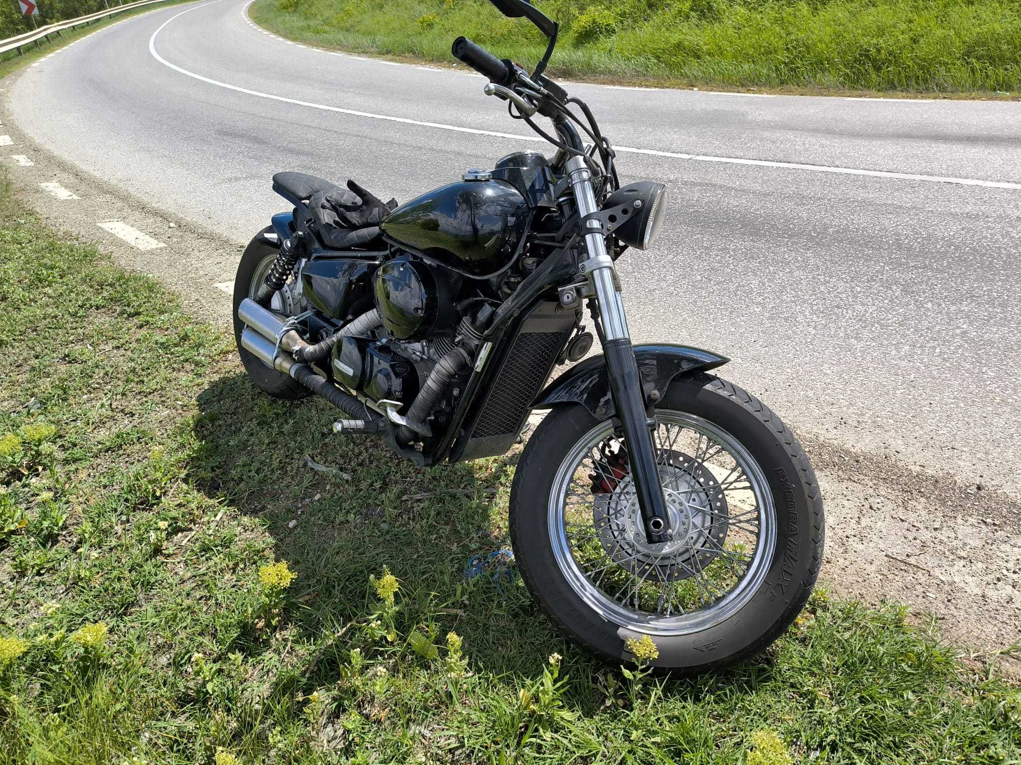 Honda Shadow 750 C