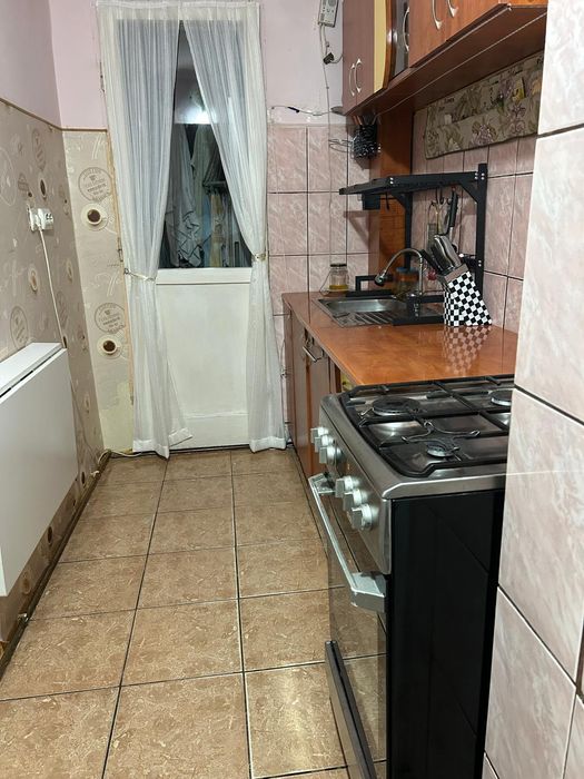 Vând apartament 2 camere decomandat