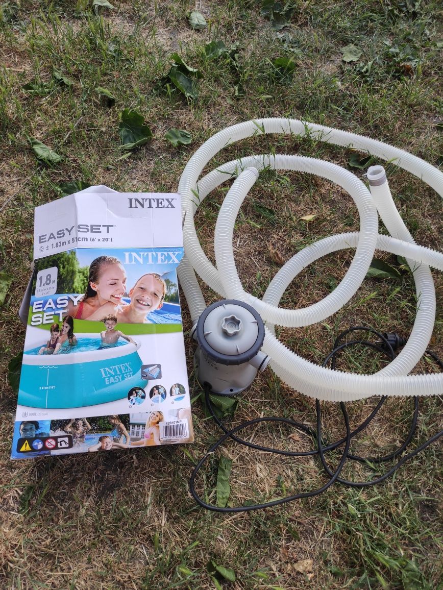 Надуваем басейн INTEX