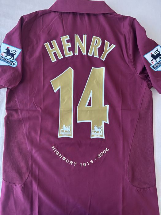 Arsenal 2005/2006 Home Kit // Henry 14
