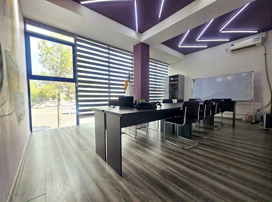 Нежилой фонд на 650 м2 Первая линия, Алайский базар, метро А.Кодырий