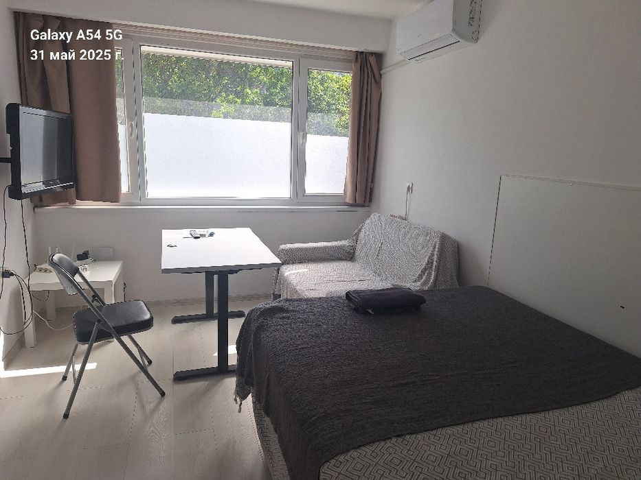 Дава се под наем Едностаен апартамент в Варна, Военна болница - 25 кв.м за 306 € - Снимка #4