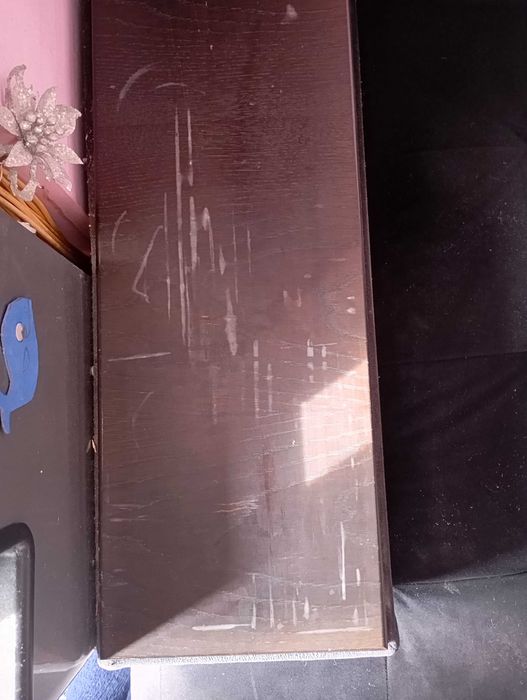 Ъглов диван в много добро състояние-250/158см -350 лв