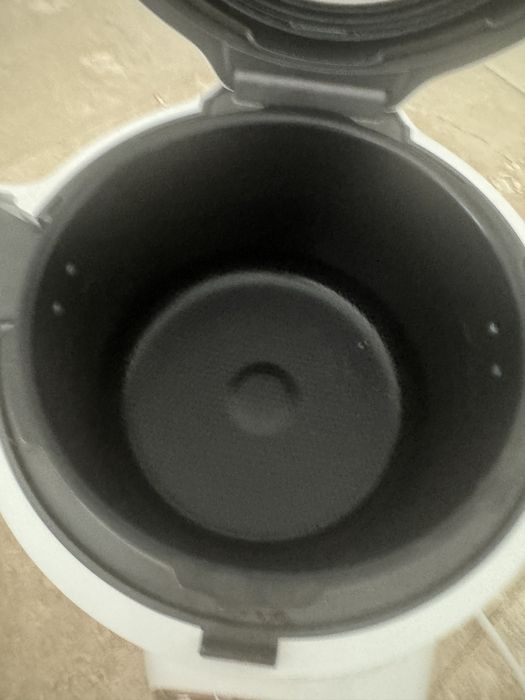 Vând Multicooker Tefal Cook4Me