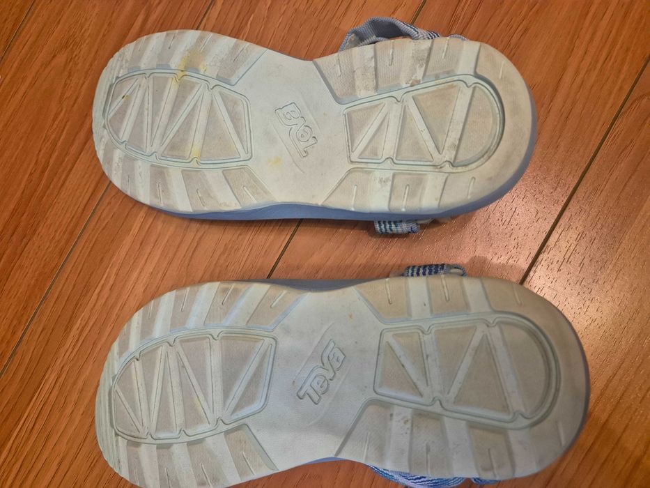 Sandale Teva drumetie dama, marime 38/39