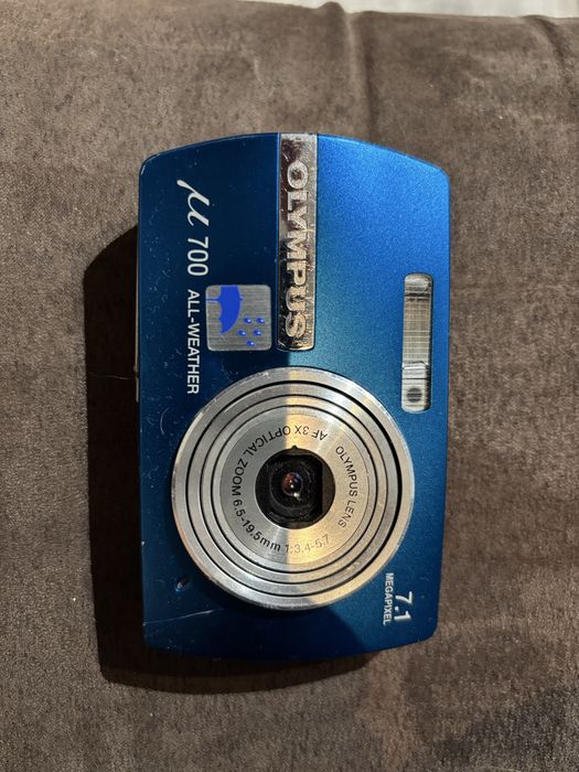 Olympus 700 – работеща камера