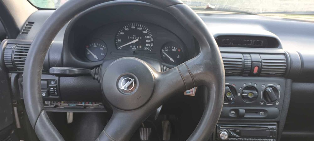 Корса Б 2 бр. 1.0 бензин и 1.4 моно-На части