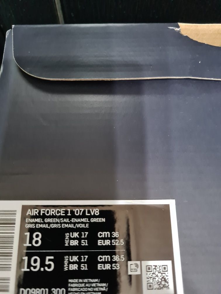 Маратонки NIKE AIR FORCE 1 '07 LV8 номер 52,5 стелка 36см