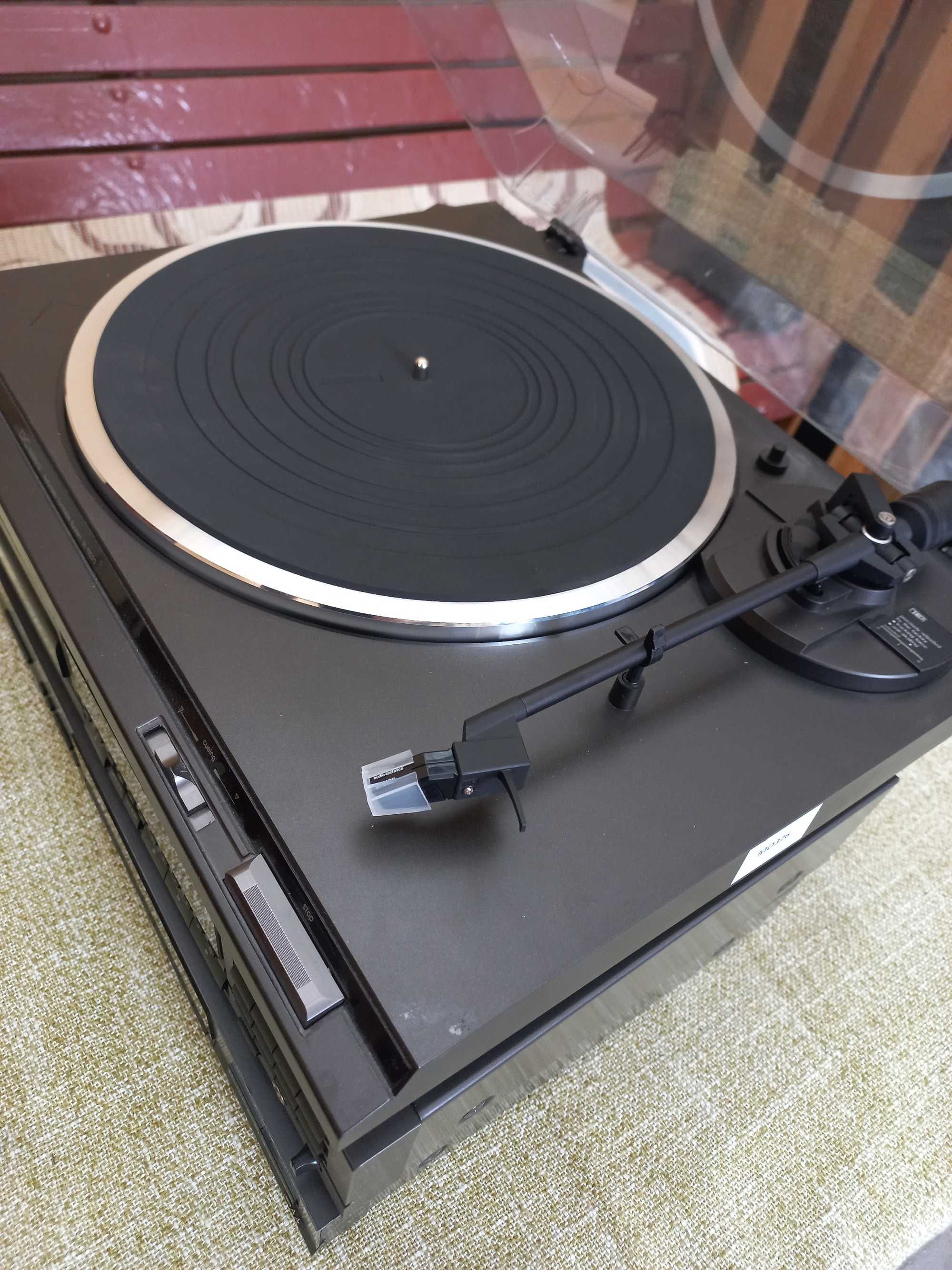 technics si Sony