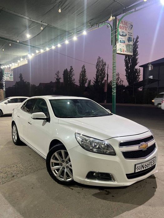 Malibu 1 sotiladi holati edealniy