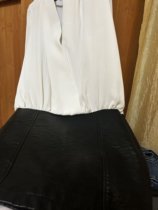 Дамска риза с пола