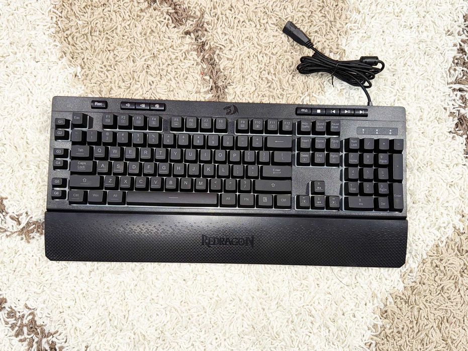 Tastatura Redragon Shiva K512RGB Iluminata ca nou gaming brown tactile