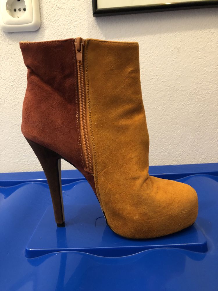 Botine cu toc marimea 38 piele intoarsa