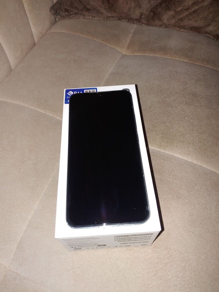 Xiaomi 14 12/512 Global