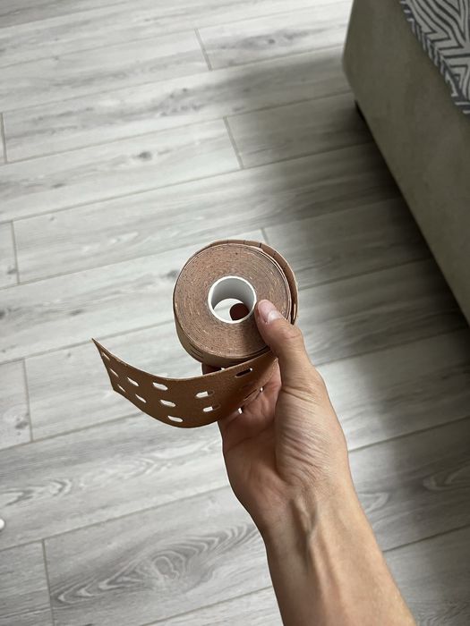 Тейп для растяжений и т.д
