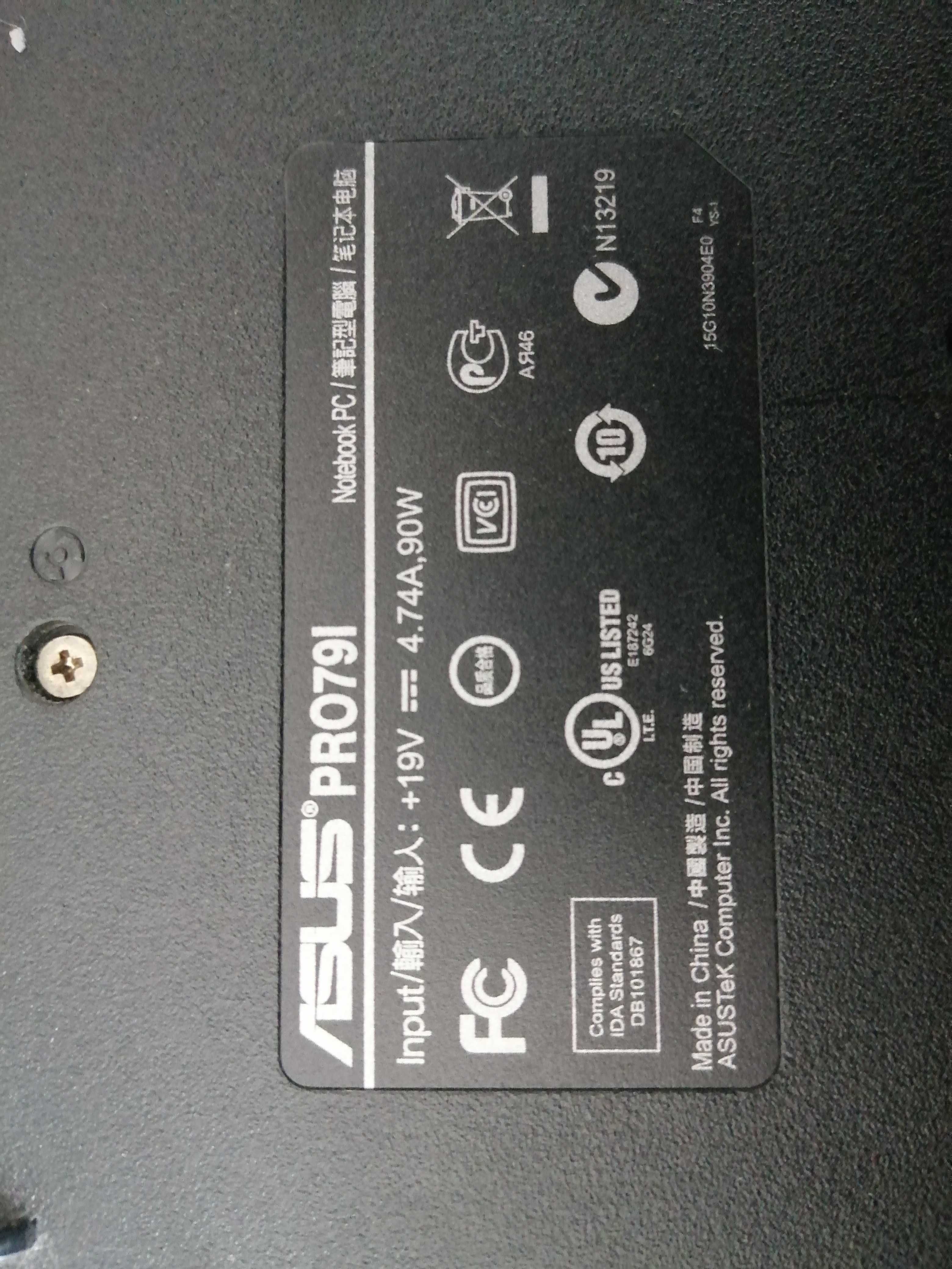 Лаптоп Asus PRO79I