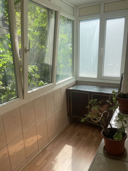 Inchiriez apartament două camere,zona drumul taberei