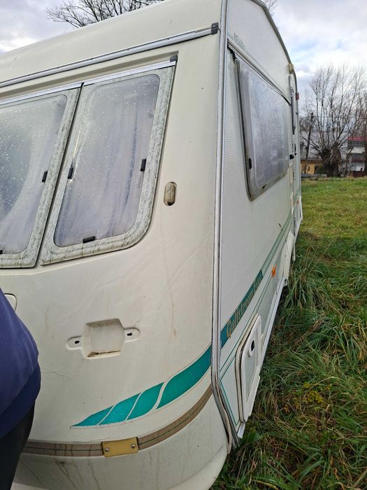 Rulota de vânzare in stare buna.