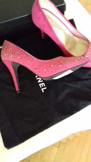 Pantofi fucsia cristale 39,Noi