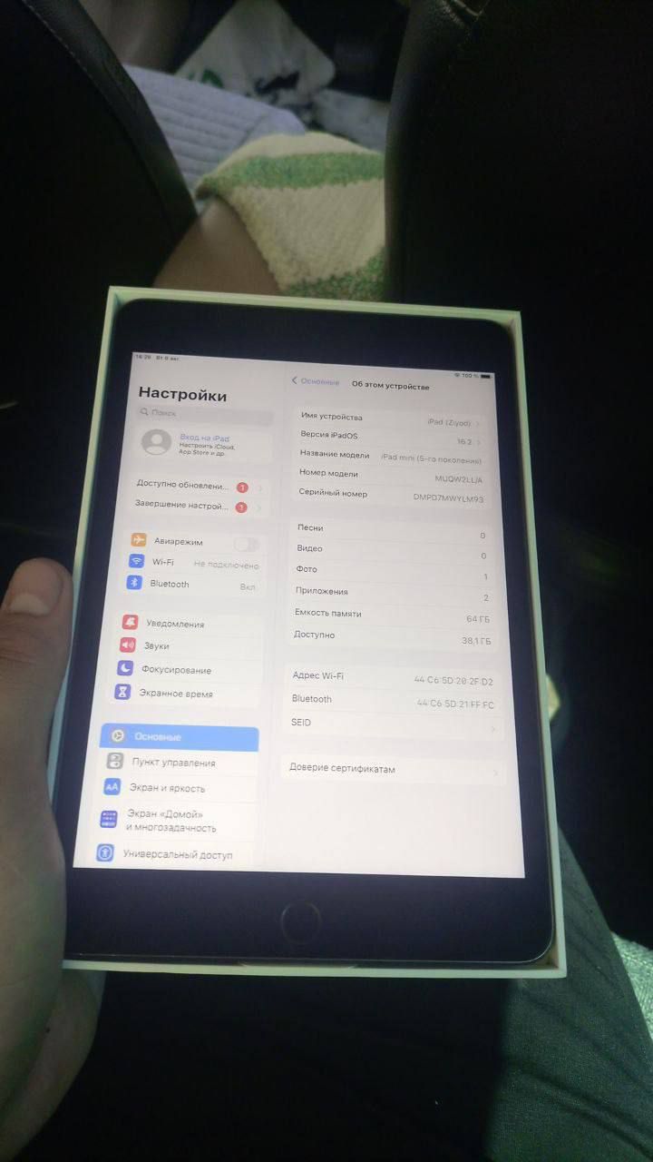 iPad 5 mini ideal holatda