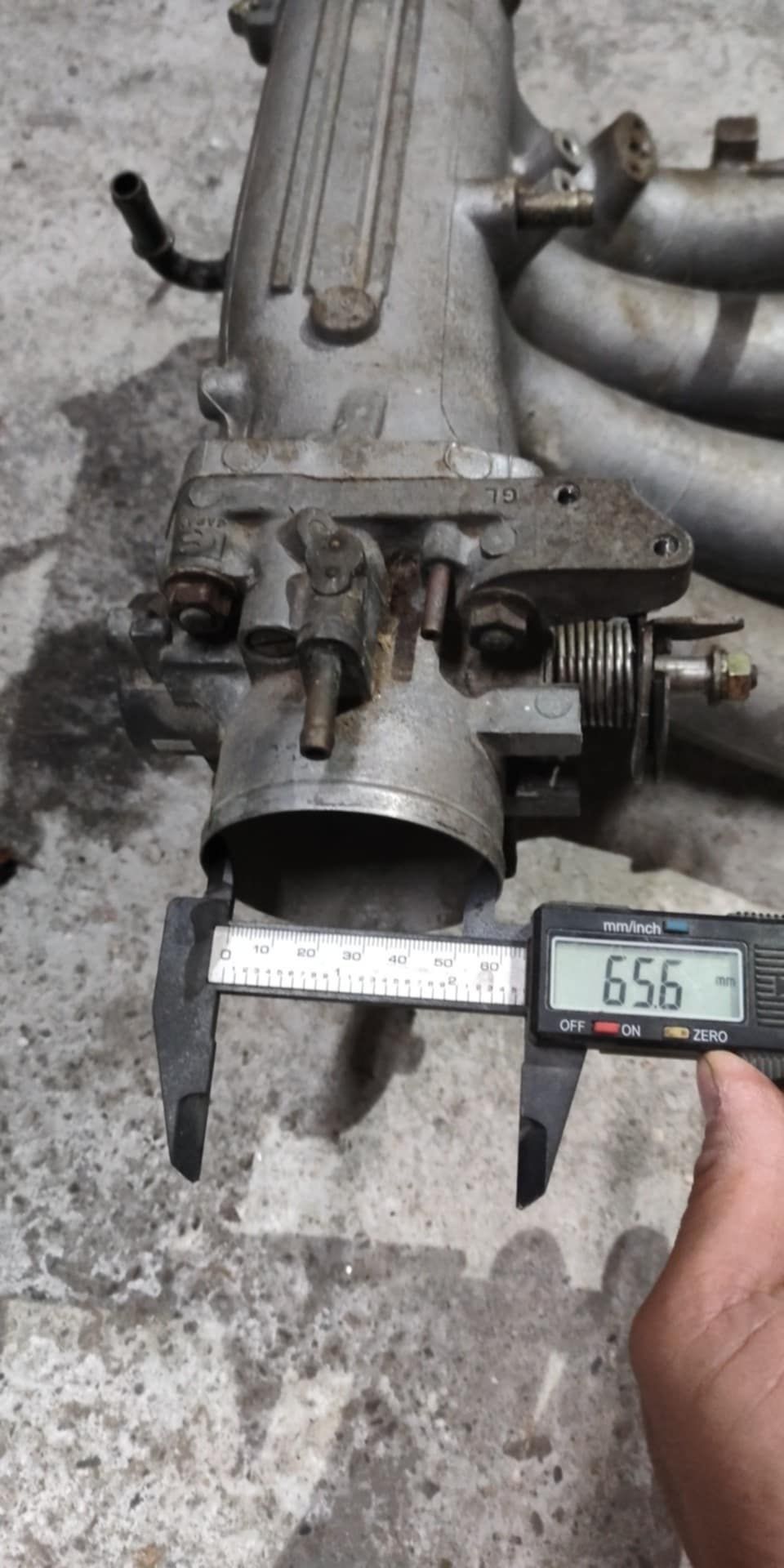Honda Б серия Дросел