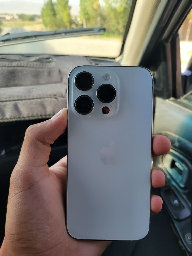 Iphone 14 pro xotira 256 yonkust 79