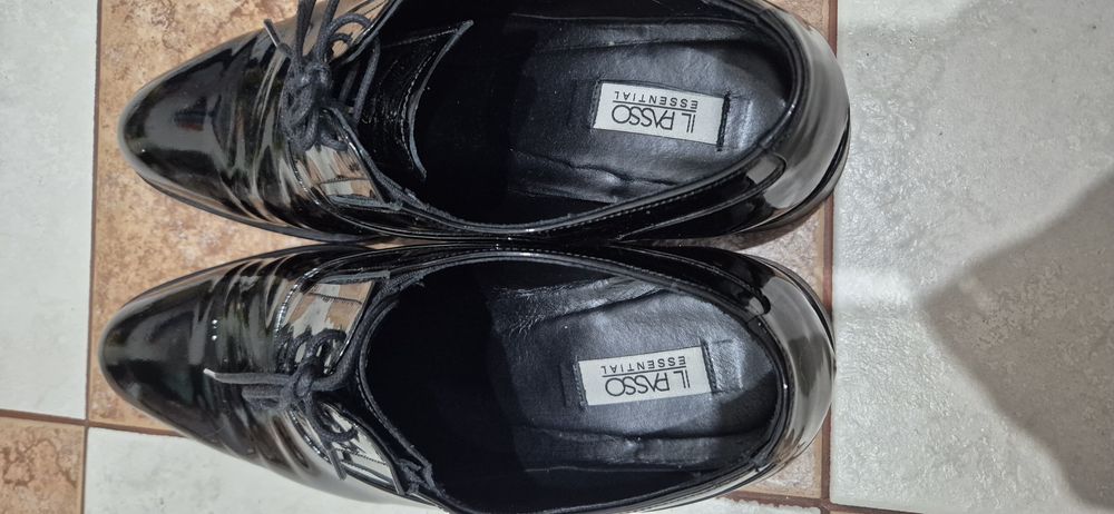 Pantofi de lac pentru ginere