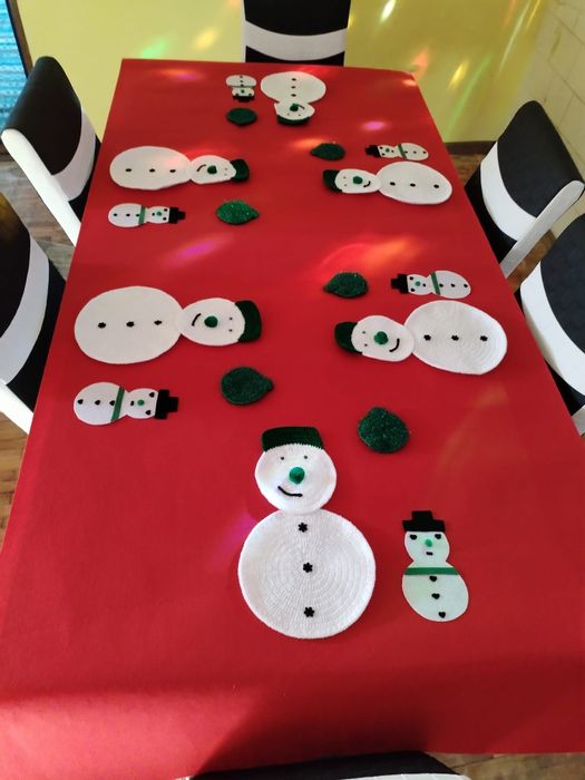Decorațiuni pentru masa de Crăciun