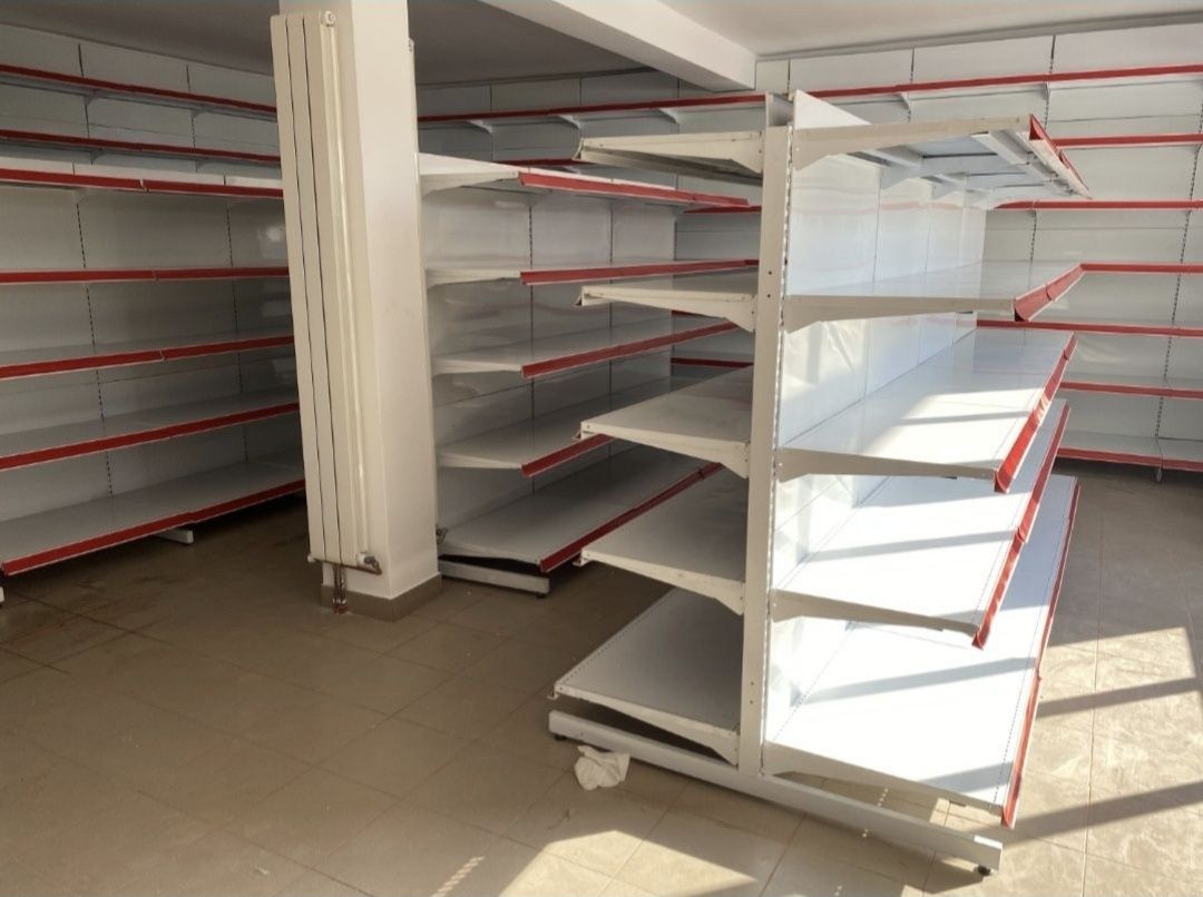 Rafturi de magazin premiu