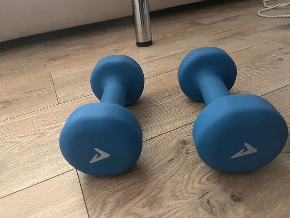 Гантели по 4 кг