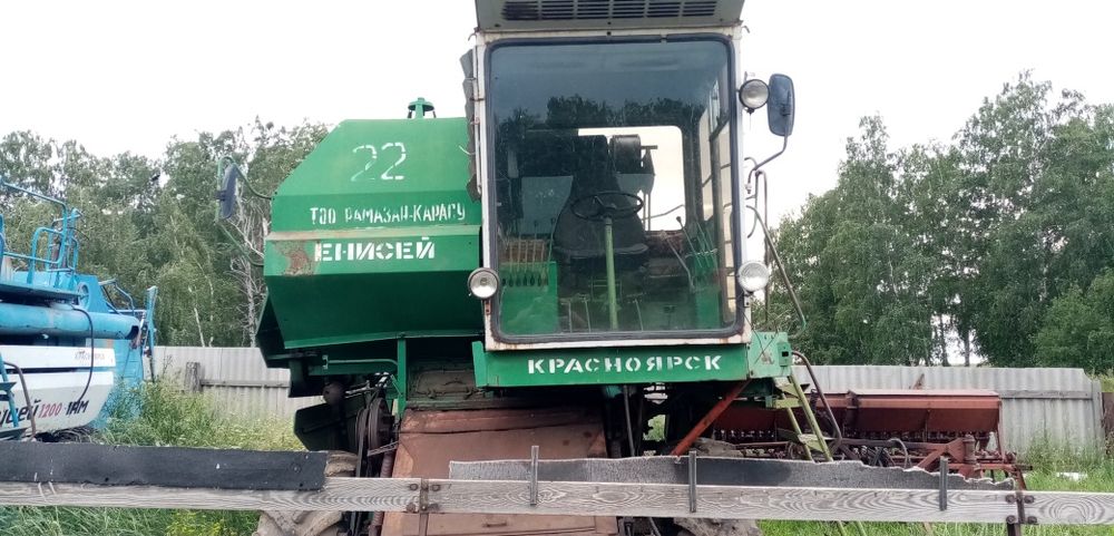 Продам комбаин Енисей 1200