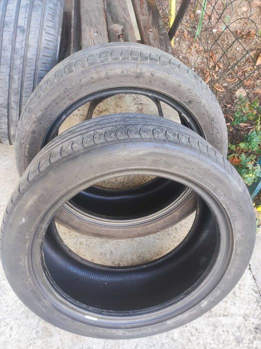 215 50 17летни здрави гуми. СПЕШНО