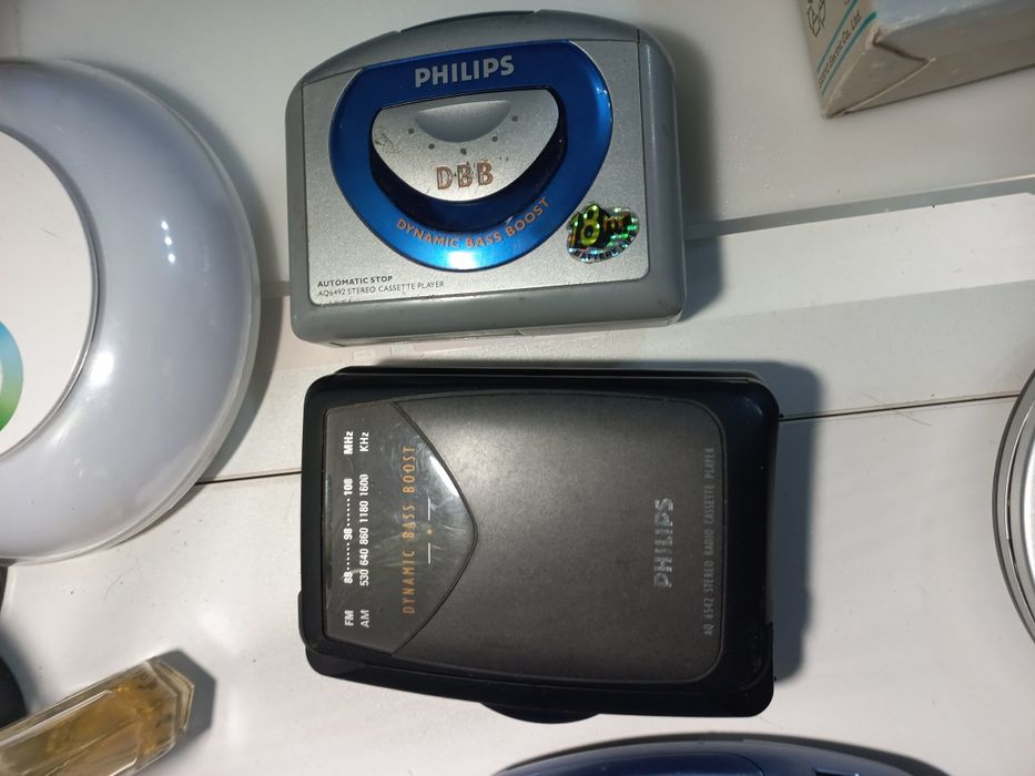 Cd player mp3 portabile reportofoane walkmane sony philips aiwa grundi