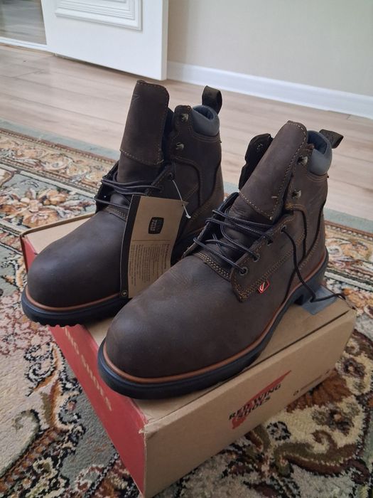 Red wing, новый етик сатылады