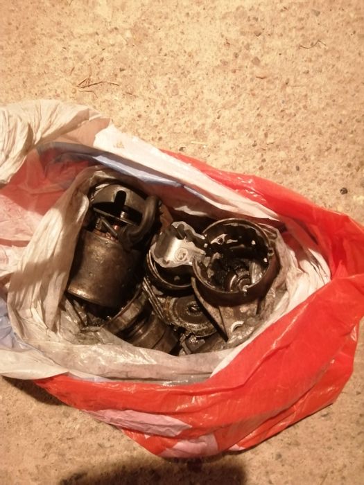 Vând două electromotoare de Opel astra, 1.7 d și unul de R 1.5 dci