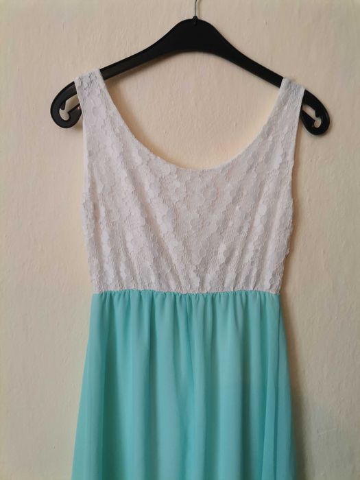 Официални рокли и други дрехи за 30.50.или за 100 лв