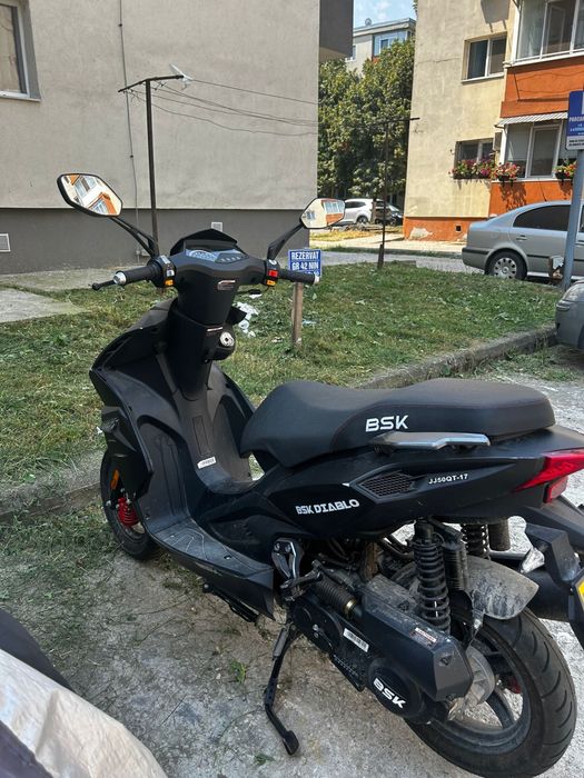 Vand scuter benzina 50cc an 2024
