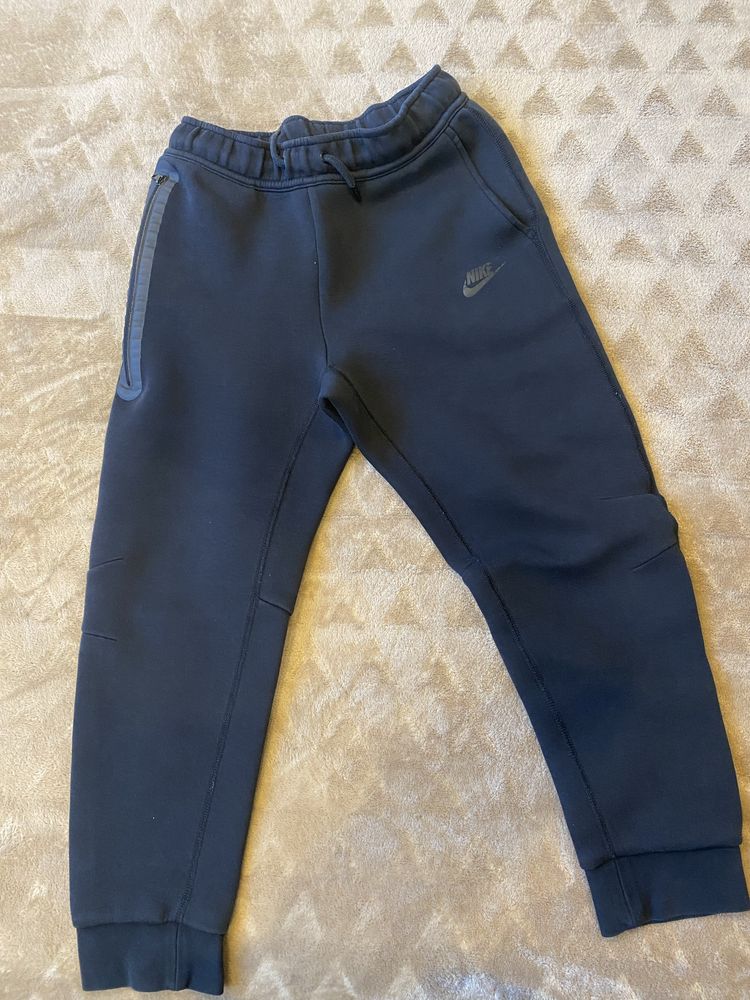 Оригинален детски екип “Nike Tech”