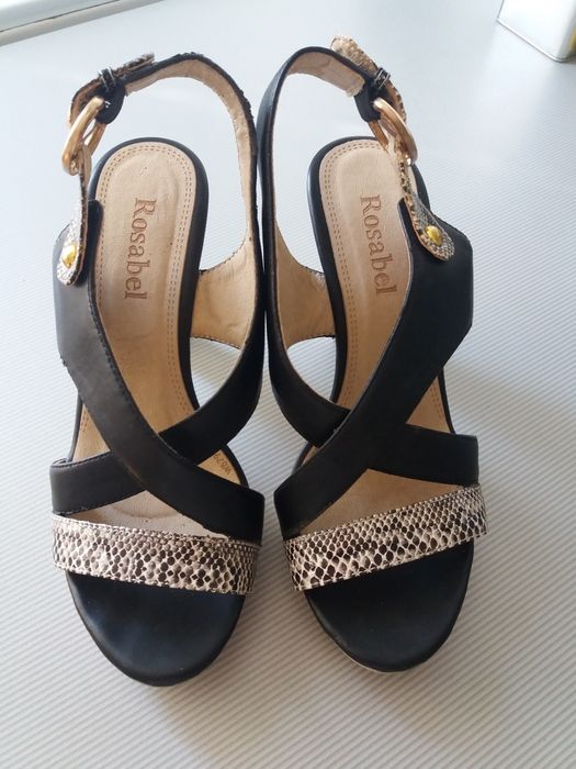 Летняя  женская обувь