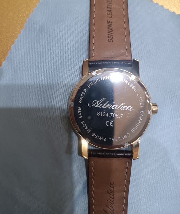 Швейцарские часы Adriatica оригинал !