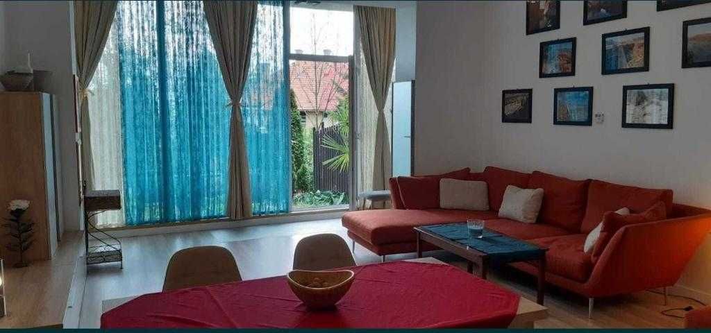 Vand apartament 3 camere Ultracentral Strada Maior Cranta ,Brasov