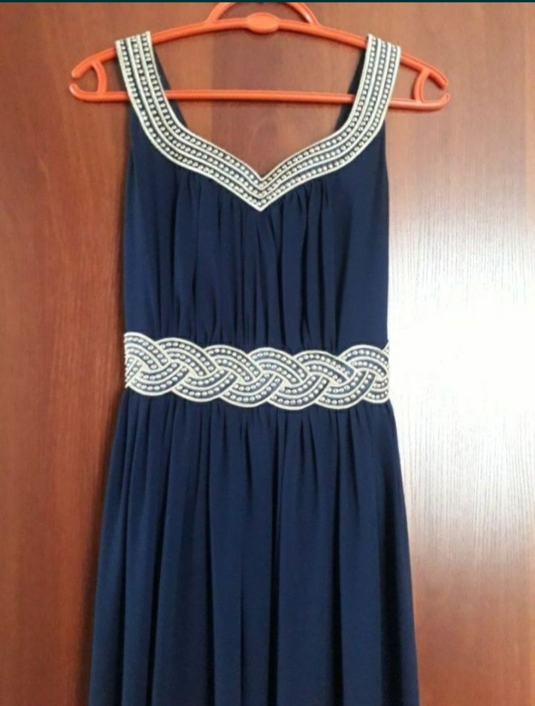 Шикарное платье в греческом стиле