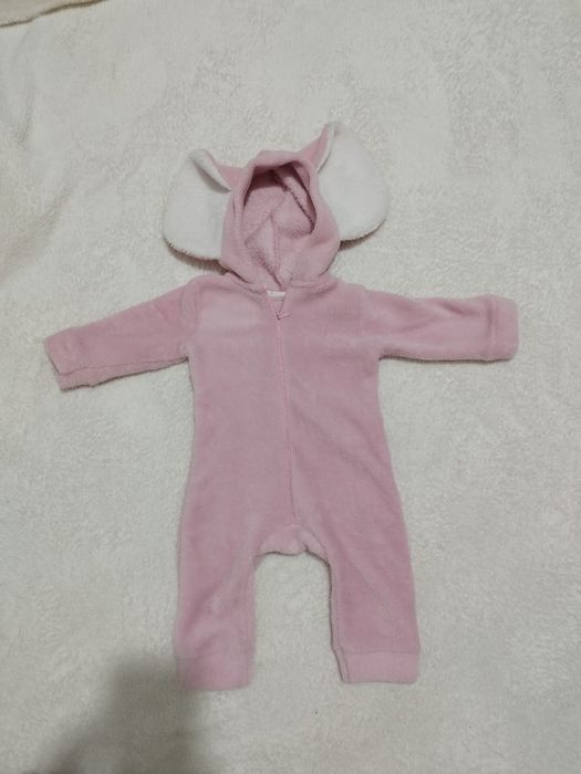 Теплые комбинезоны на девочку 3-5 месяцев