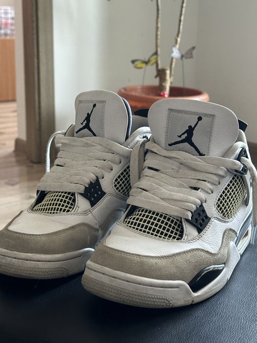 Jordan 4 Military Black